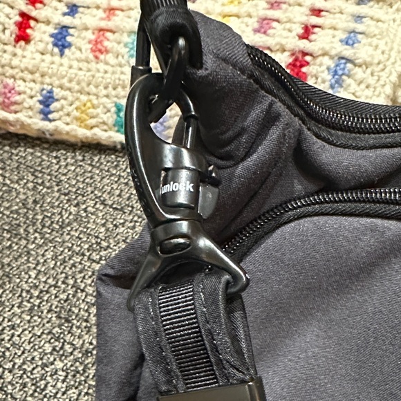 Pacsafe City Safe LS100 Crossbody Anti Theft Travel Bag, Charcoal and Black - Picture 4 of 15